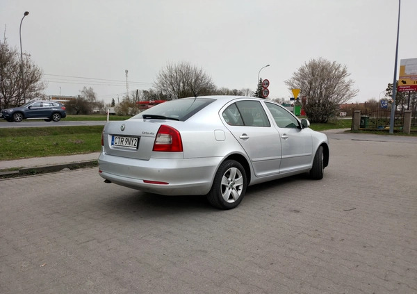 Skoda Octavia cena 17900 przebieg: 314000, rok produkcji 2010 z Toruń małe 79